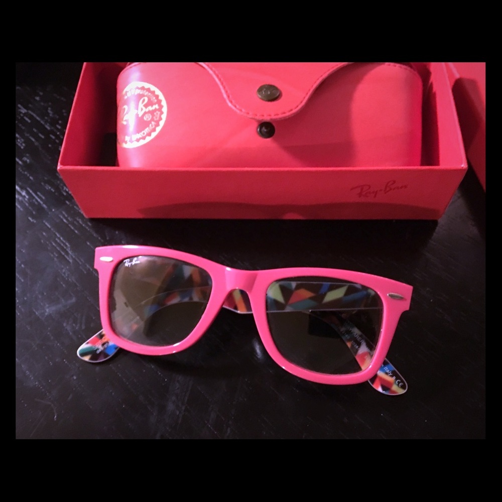RayBan Pink Wayfarer Sunglasses RARE